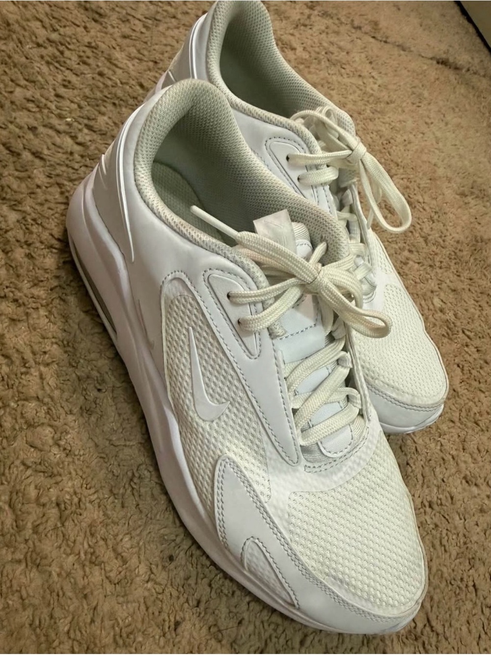 Nike Air Max Women Bolt “Triple White”